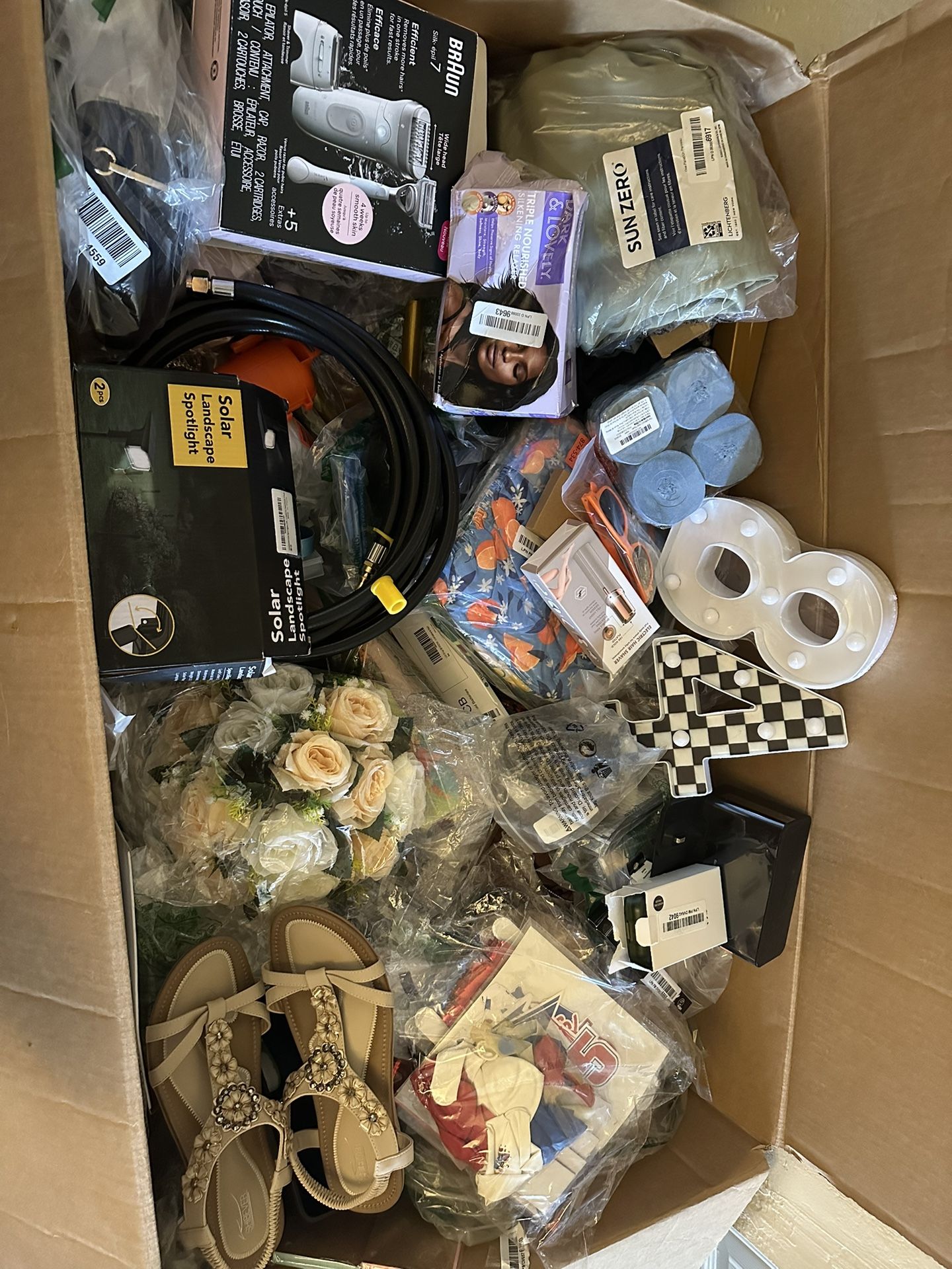 Amazon Return Box (Over 100 Items)