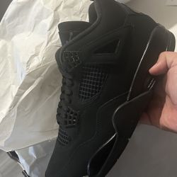 Jordan 4 Black Cat