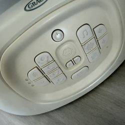 Graco swing With Cry Detection