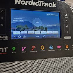 NordicTrack iFit live elliptical