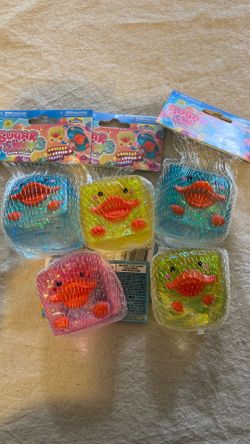 Sugar Swaps Duck Cube squishy toy