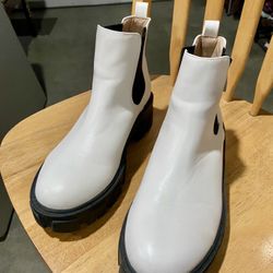 Chelsea Ankle Boots for Women Low Block Chunky Women's Boots Like New Round Toe Short Heeled Ankle Booties SIZE :8