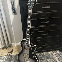 Epiphone Les Paul Custom Limited-Edition Electric Guitar Silver Burst