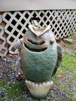 FIBERGLASS FISH FOUTIAN 2 FT TALL