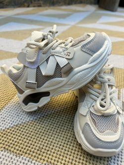 Kids Shoes No Brand