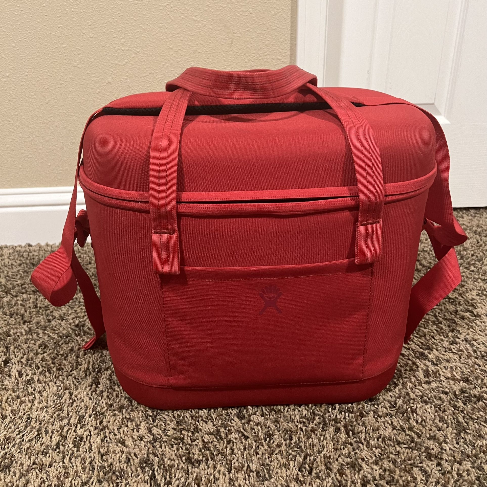 Hydro Flask Carry Out 20L Cooler & Ice Packs