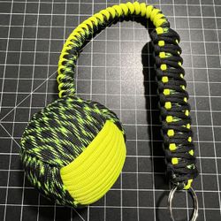 Paracord Pool Ball Keychain 