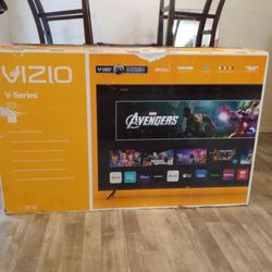 70 Inch Vizio 4K Smart  Tv 📺 $450.00