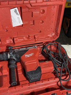 Milwaukee Rotary Hammer