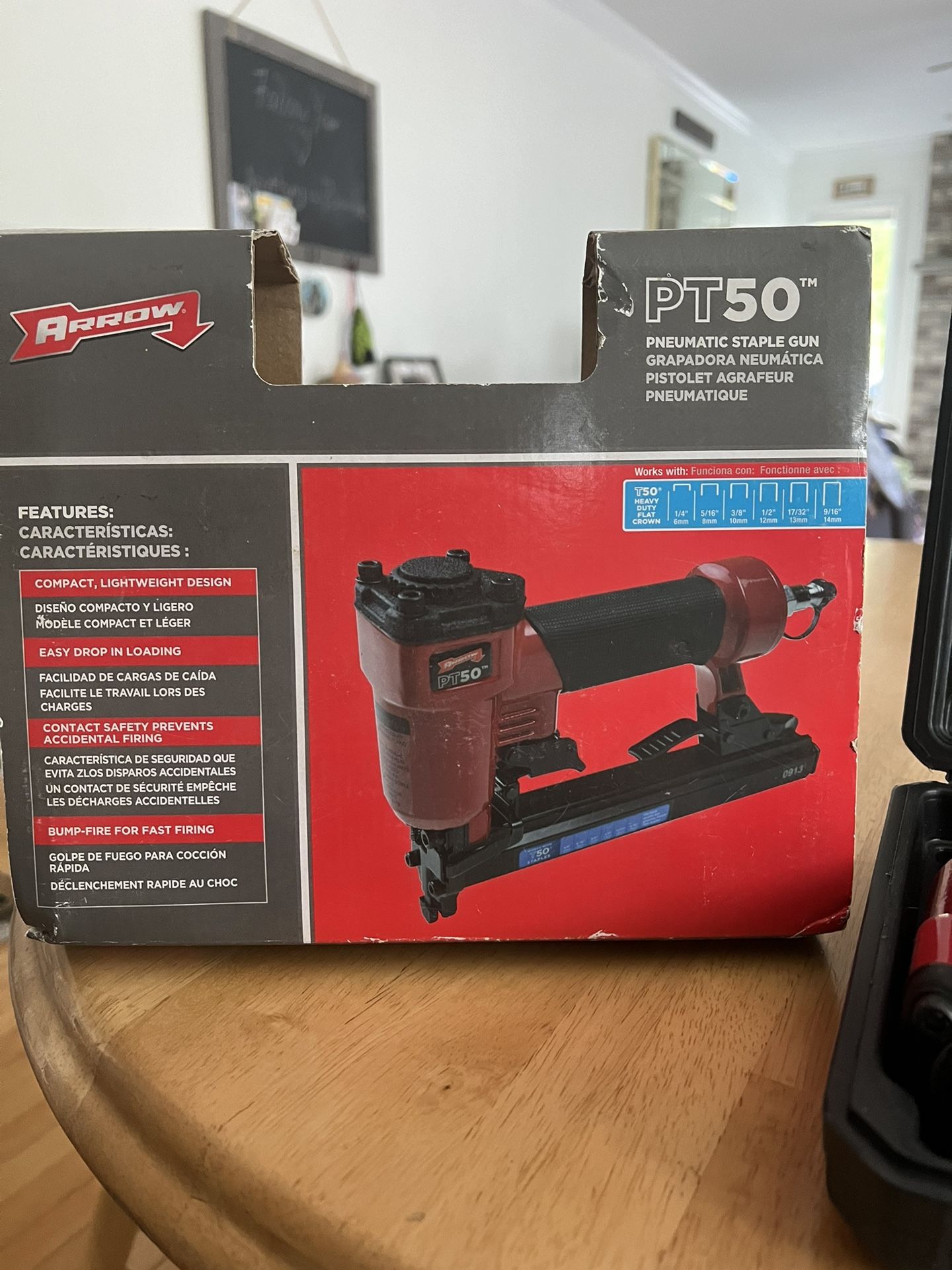 Pneumatic Staple Gun