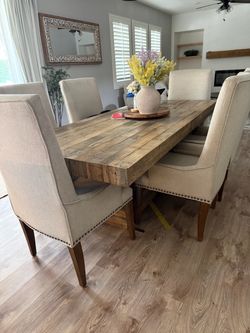 Rustic Farmhouse Dining Table with 4 Chairs