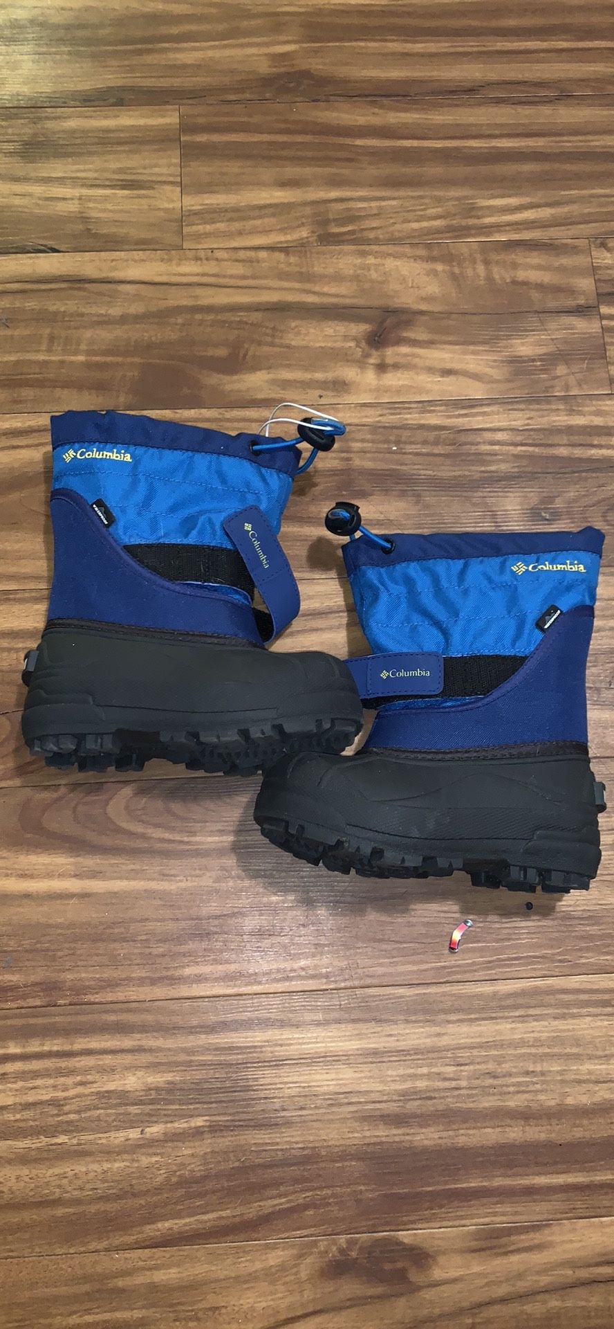 Kids snow boots