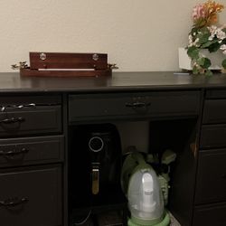 Table With 6 Drawers 