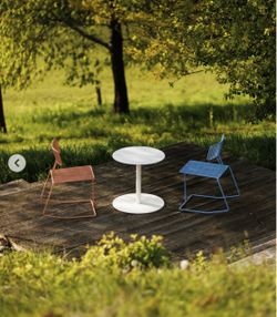 EGOE Hope modern steel outdoor patio chairs, stackable!