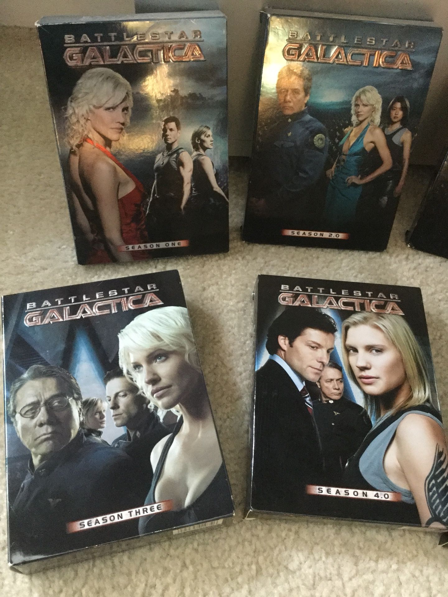 I have the complete Seasons for Battlestar Galactica from Season 1 -Season 4.5 😎👍🍿. 📀📀📀📀📀 🎥