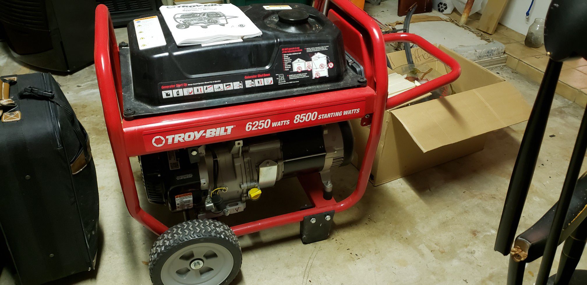Troy Bilt Portable Generator 8500 Starting Watts 6250 Watts
