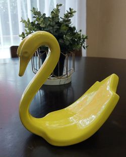 Vintage Vohann of California Ceramic Swan Towel Holder - MCM Bright Yellow "R 74"