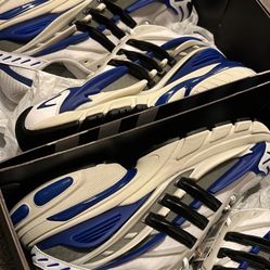 Adidas Jellyfish Blue