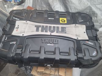 Thule bicycle RoundTrip Sport Travel Case  Black