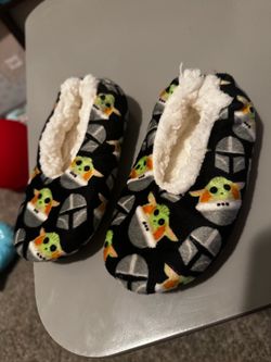 Baby Yoda Slippers 3-4T