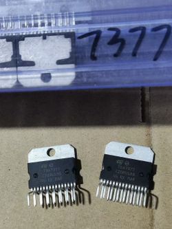 TDA7377 Supply integrated circuits