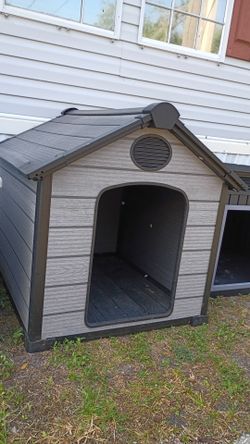 NEW Large Pet house