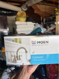 🚰 NIB Moen Caldwell 4" Center Set Bathroom Faucet Spot Resist Brushed Nickel CA84667SRN