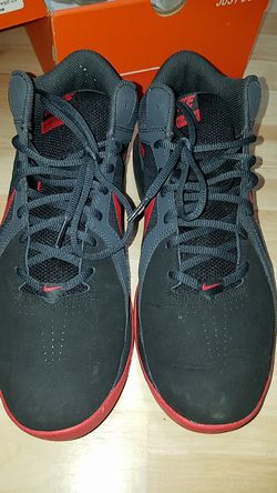 Nike basketball shoes size 11