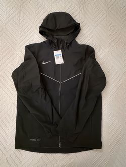 FS: Nike Storm-FIT Waterproof Hypershield Pro Jacket (DA4967-010)
