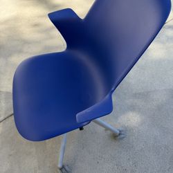 3 Available Swivel Chairs Very Sturdy 