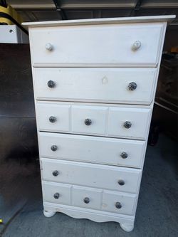 6 Drawers Dresser