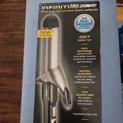Infiniti Pro CONAIR Ceramic Curling Iron