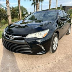 2016 TOYOTA CAMRY LE