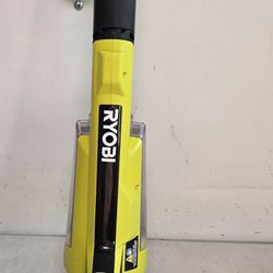 RYOBI  Vacuum 
