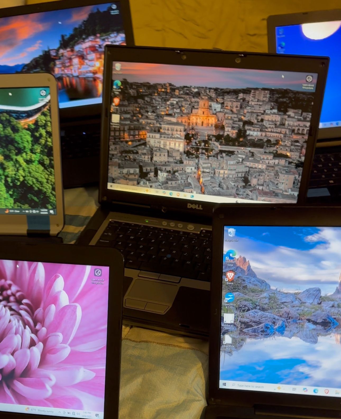 Lots Of Updated Laptops With Windows 10 And Linux ($100 Each)