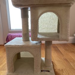 Kitten Small Cat Tree Bed Tree Condo Furniture In Great Condition 
