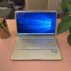 Samsung Notebook 9 13.3” NP900X3N