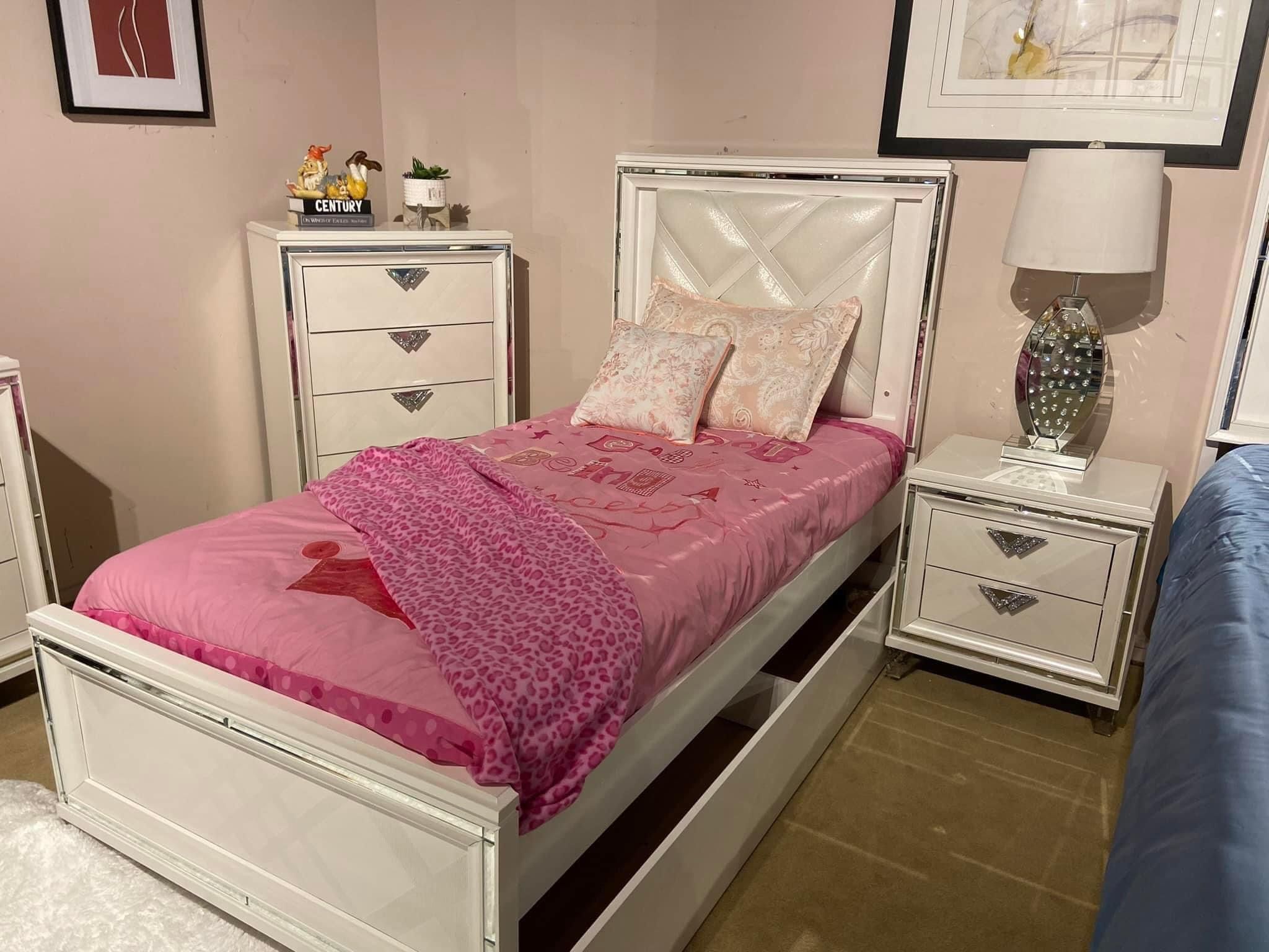 Twin Bedroom Set