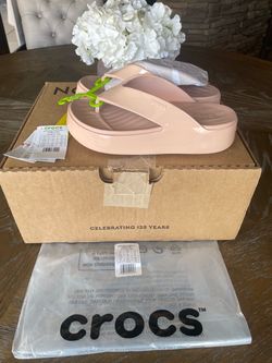 Crocs Getaway Platform Flip Sandals- Size 7