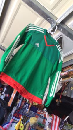 Mexico 🇲🇽 youth soccer Jersey size M 11/12 Yrs