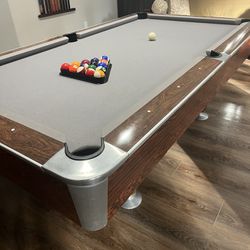 Murray Pool Table