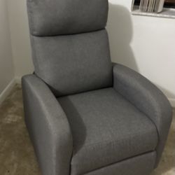 Butacon reclinable casi nuevo 