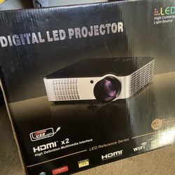 Brand New Digital Led Projector 