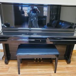 Yamaha Upright Piano