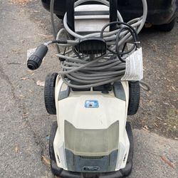 Polaris - VRX iQ+ Robotic Pool Cleaner with iAquaLink Control