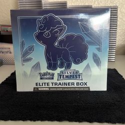 Pokémon Silver Tempest ETB