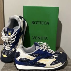 Blue Bottegas Veneta Orbits