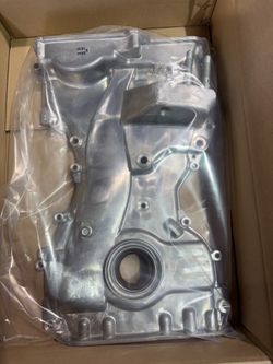 Timing chain engine cover