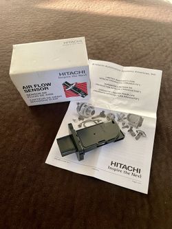 (NEW) Hitachi Air Flow Sensor OE Part #: MAF0102
