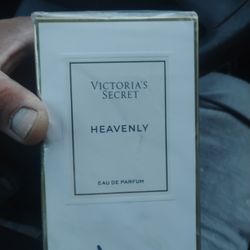 Brand New Victoria's Secret Heavenly Perfume Big Bottle